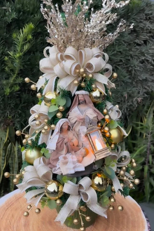 Mini Árvore Sagrada Família Iluminada – 70cm e 110cm