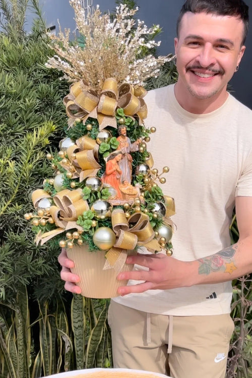 Mini Árvore Sagrada Família Clássica – 70cm e 110cm